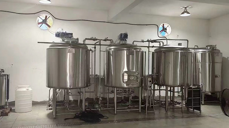 铁门关沧州075精酿啤酒厂
